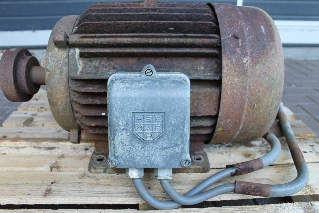 SKA-HEEMAF UK L5 70-2 380V Elektromotor, Doe-het-zelf en Verbouw, Motoren, Ophalen, Gebruikt, Elektromotor, 1800 rpm of meer