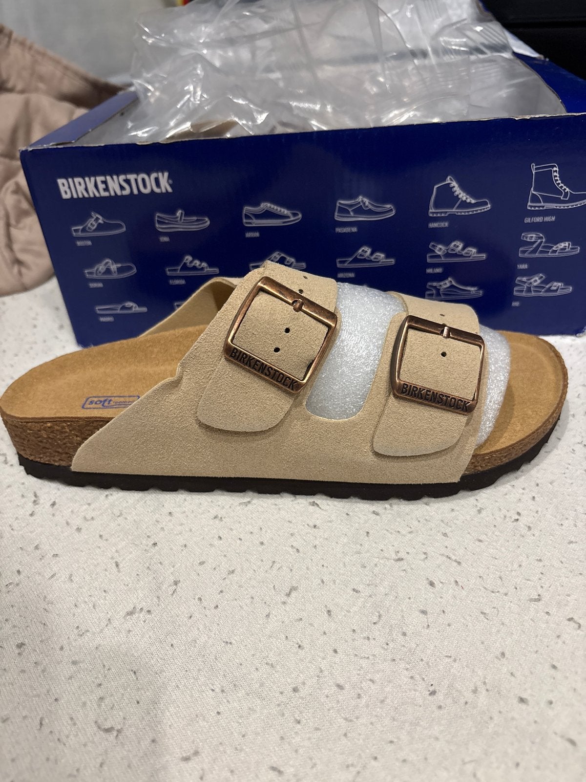 Birkenstock Arizona slippers - Maat 39 - Nieuw, Ophalen of Verzenden, Nieuw, Beige, Slippers