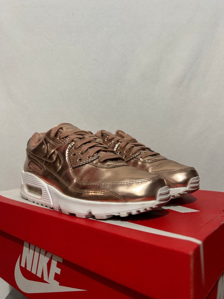 ALS NIEUW! Maat 41 - Nike Air Max 90 Metallic Rose Gold, Kleding | Dames, Overige kleuren, Verzenden, Nike, Nike