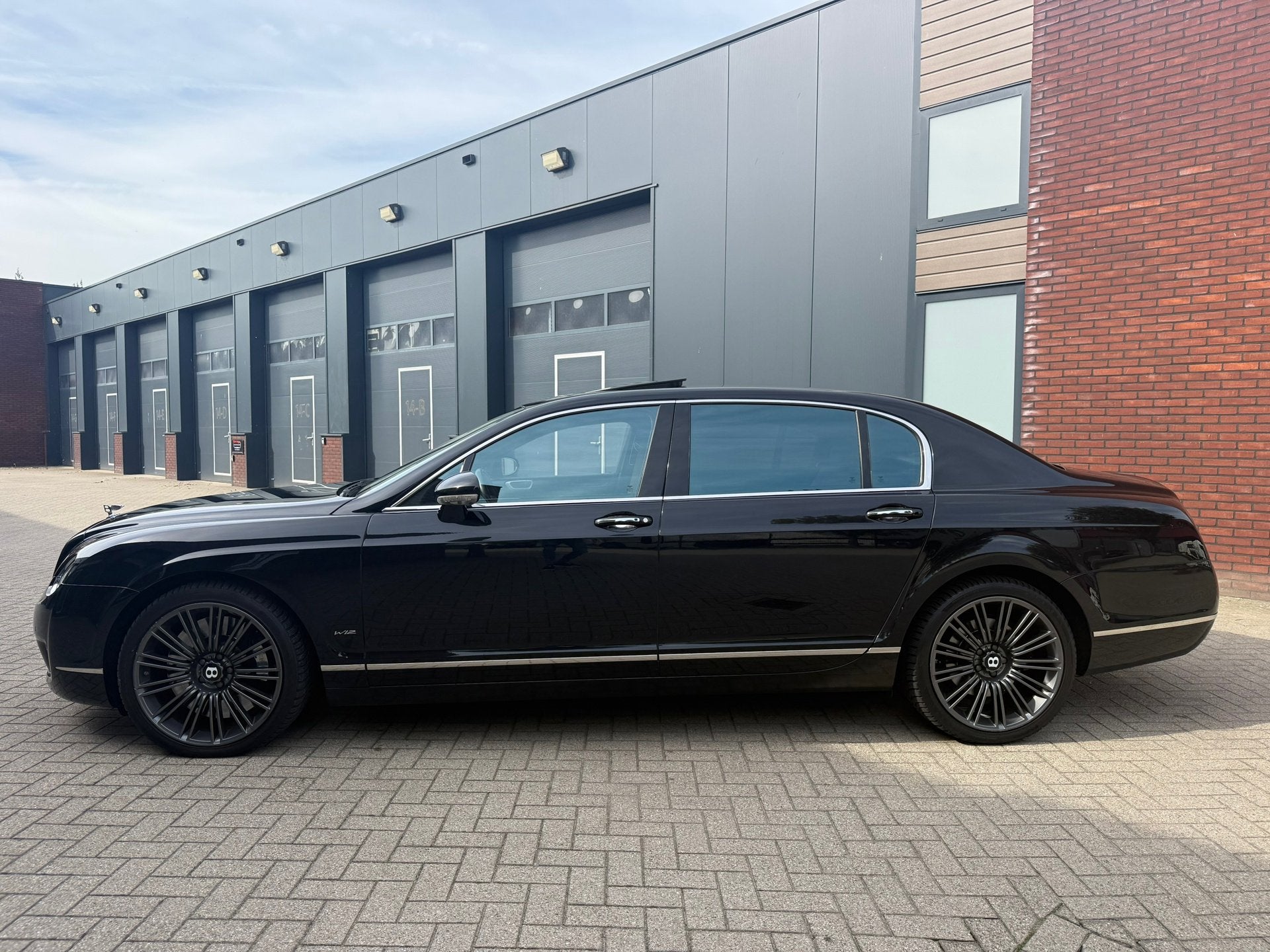 Bentley Continental Flying Spur 6.0 W12 Speed 611 PK 2009/DE, Automaat, Gebruikt, 4 stoelen, Zwart