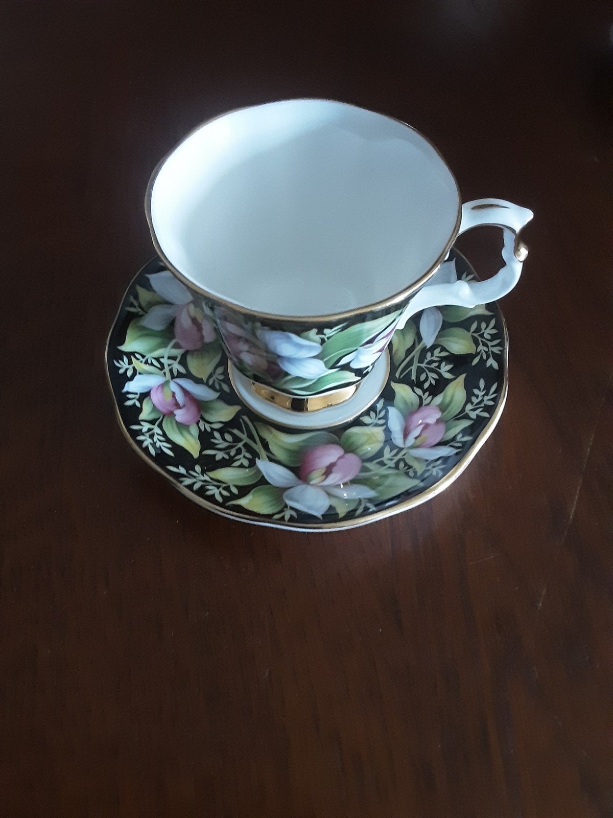 Royal Albert dames kop en schotel Provincial Flowers, Antiek en Kunst, Antiek | Servies los, Ophalen of Verzenden
