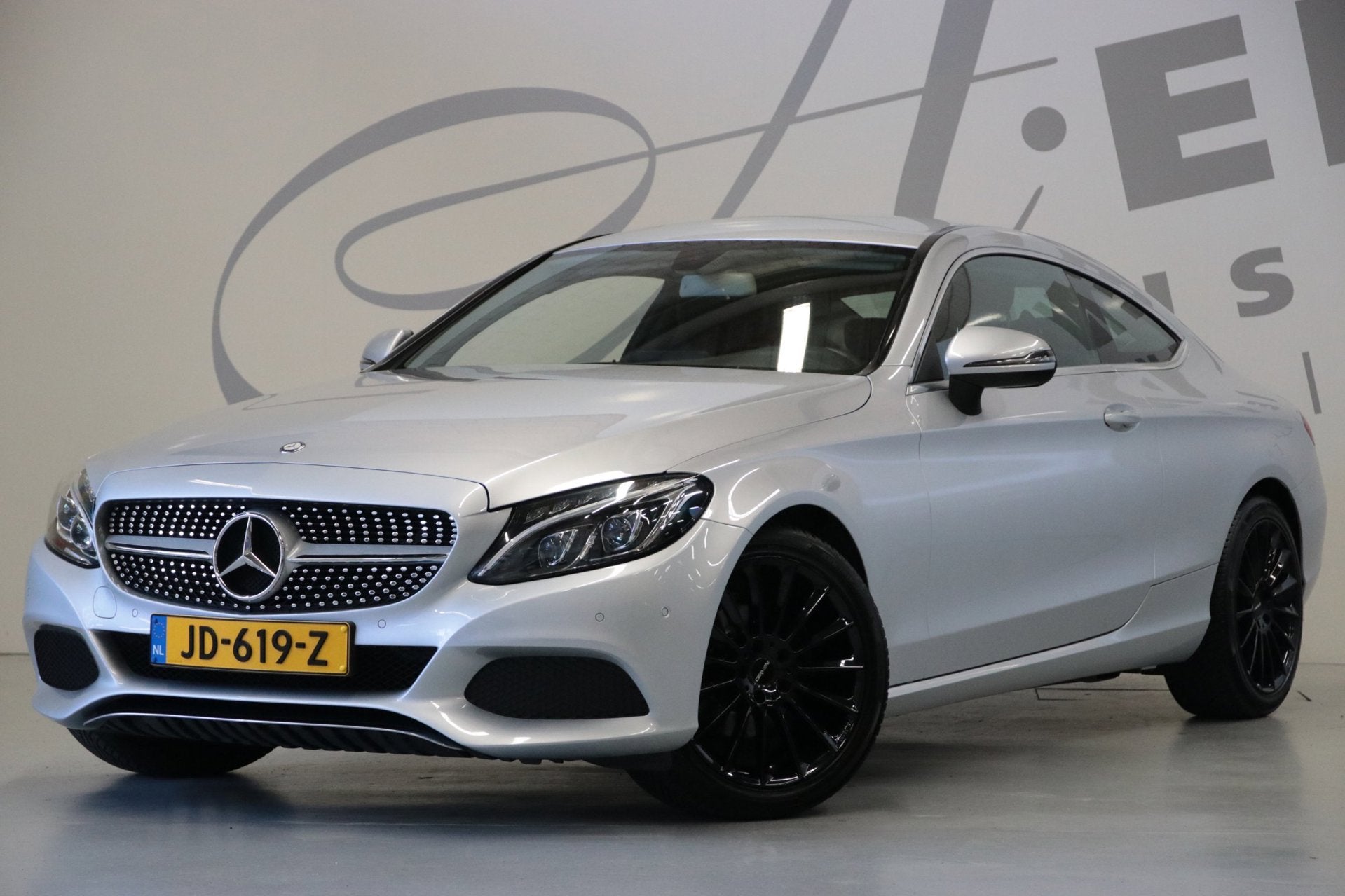 Mercedes-Benz C-klasse Coupé 180 Ambition/ Achteruitrijcame, Automaat, Achterwielaandrijving, 4 stoelen, Leder en Stof