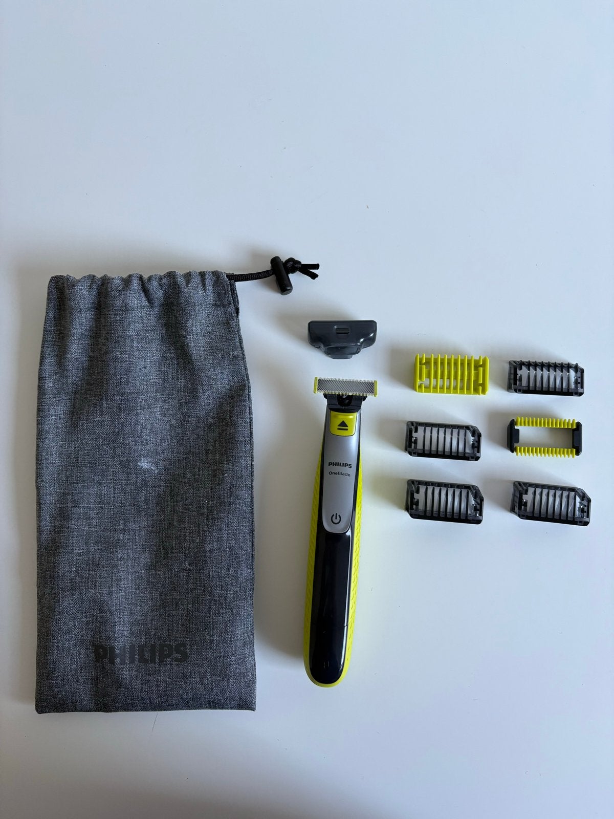 Philips One Blade, Witgoed en Apparatuur, Persoonlijke-verzorgingsapparatuur, Ophalen of Verzenden, Zo goed als nieuw, Scheren en Epileren