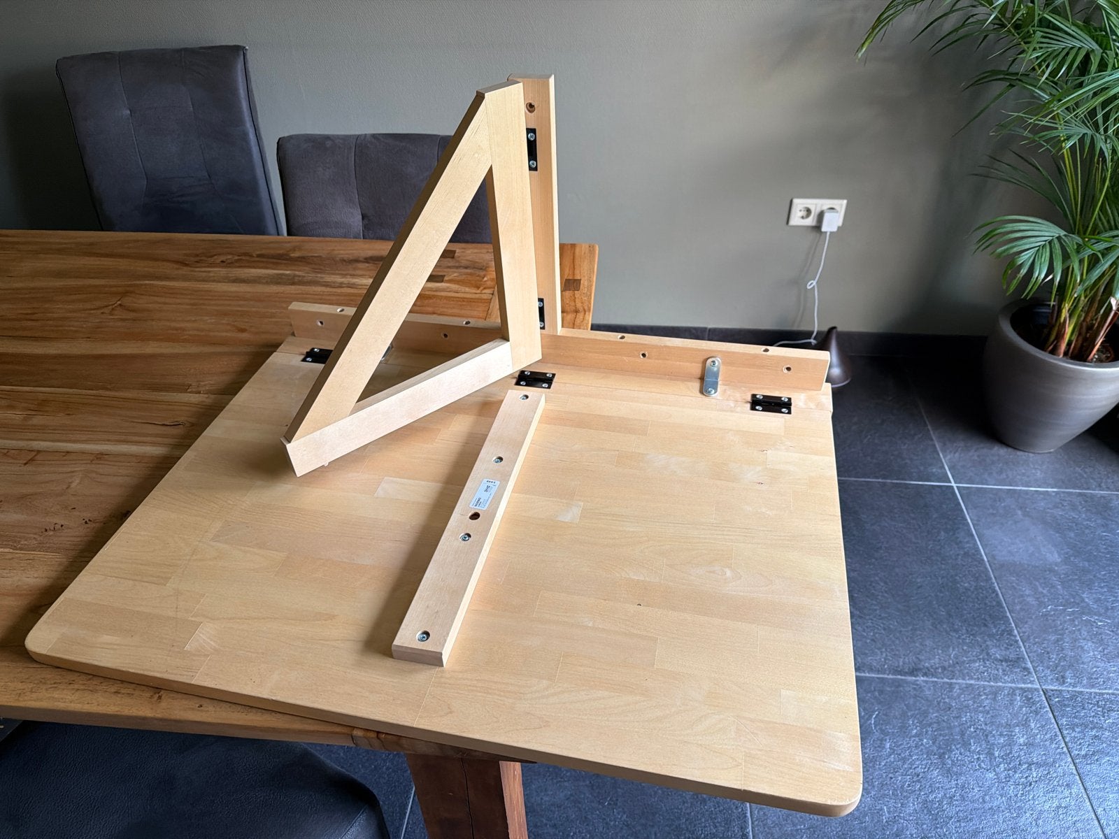 IKEA Norbo wandklaptafel - Ruimtebesparend en praktisch, Ophalen, Tot twee personen, 50 tot 100 cm, Zo goed als nieuw