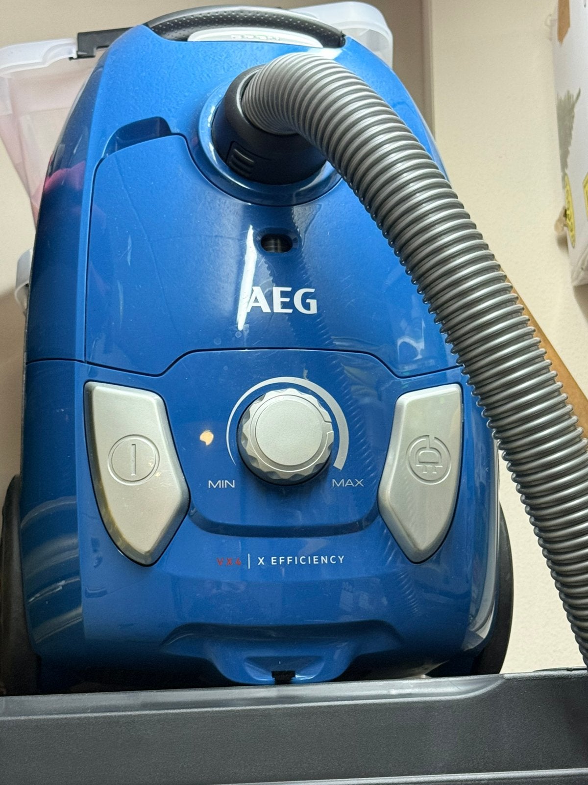 AEG stofzuiger, Ophalen, Gebruikt, AEG