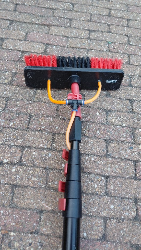 Telescoop wasborstel 6 meter met waterdoorvoerslang 10 m, Ophalen, Bezem of Borstel