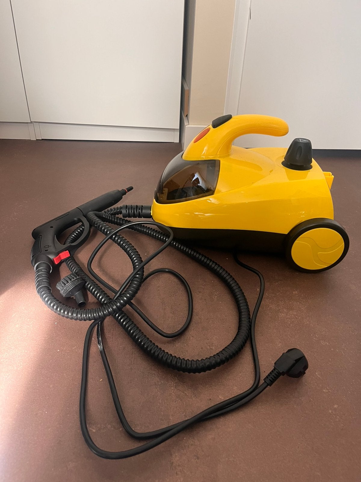 Stoomreiniger met accesoires, Doe-het-zelf en Verbouw, Ophalen of Verzenden, Zo goed als nieuw