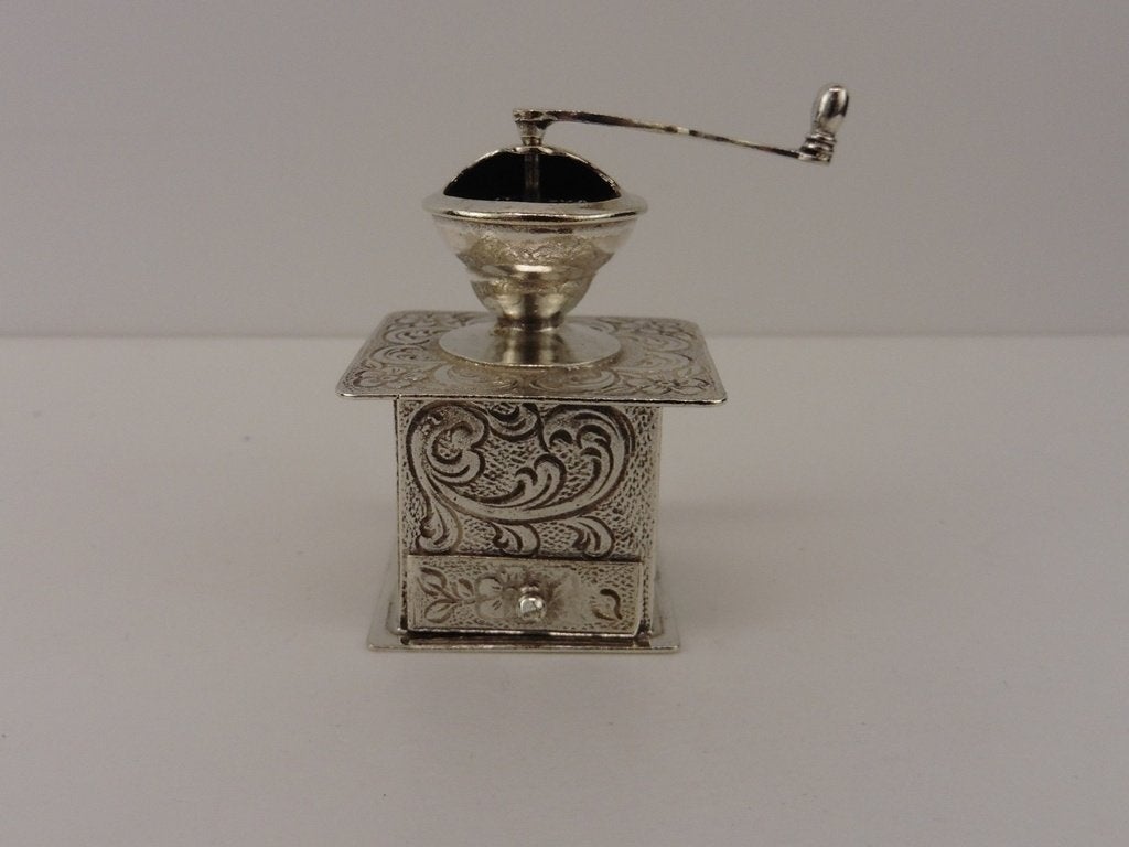 Zilveren miniatuur Koffiemolen                          Z149, Ophalen of Verzenden, Zilver