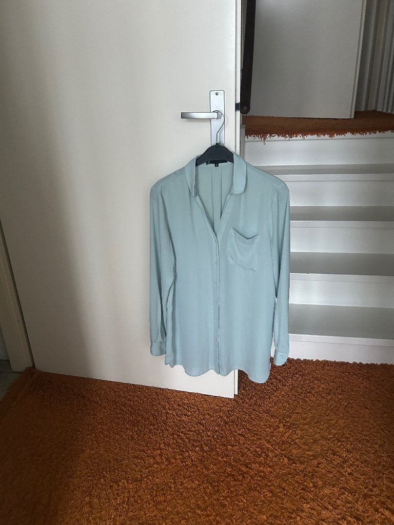 Dames blouse maat M - 38  ijs Blauw zgan, Ophalen of Verzenden, Zo goed als nieuw, Maat 38/40 (M), Blauw
