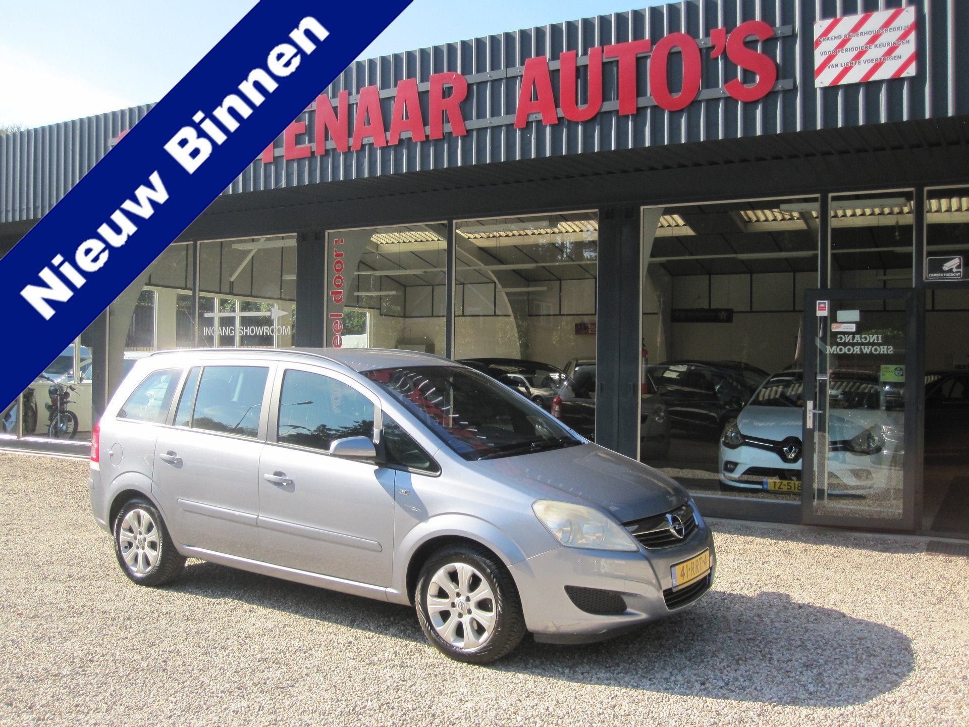 Opel Zafira 1.8 Business 7 persoons met trekhaak apk 02-06-2, Voorwielaandrijving, Stof, Gebruikt, Zwart