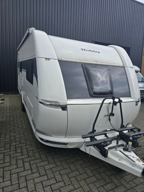 Hobby Maxia 595KML, Caravans en Kamperen, Caravans, 2 aparte bedden, Schokbreker, Rondzit, Hobby