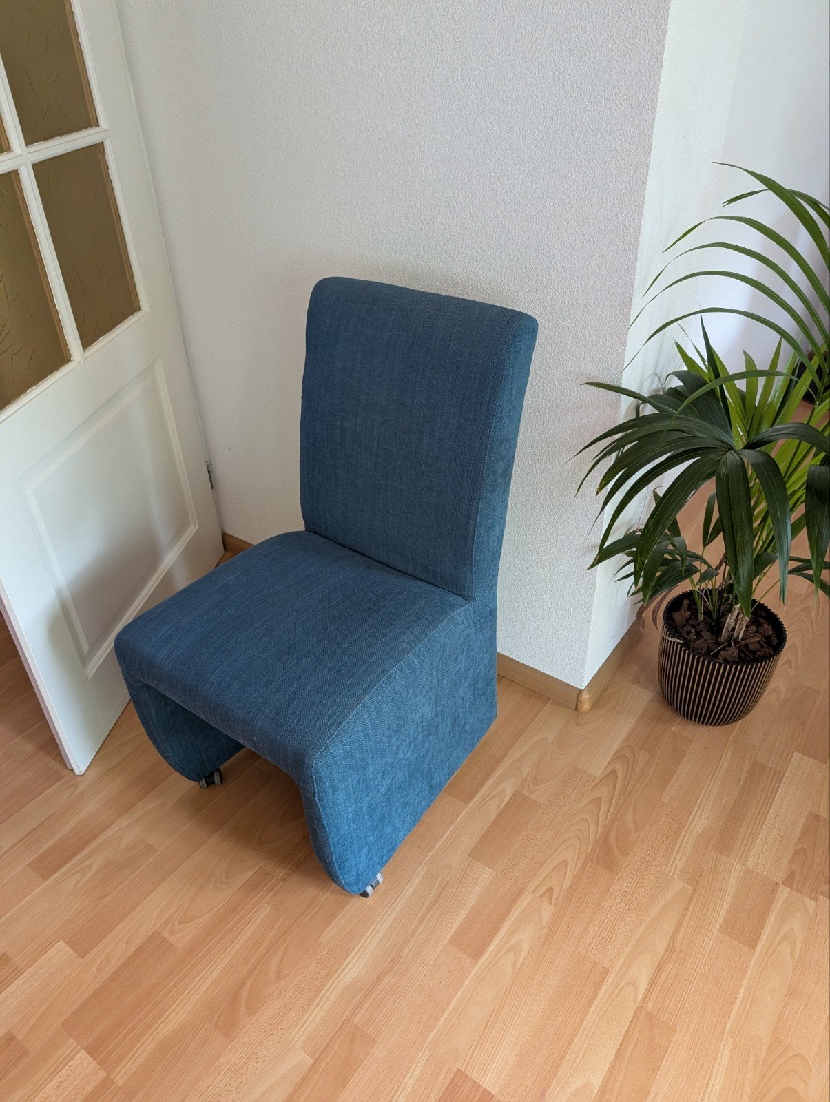 blauwe stoel, Huis en Inrichting, Ophalen, Gebruikt, Binnen, 75 tot 100 cm