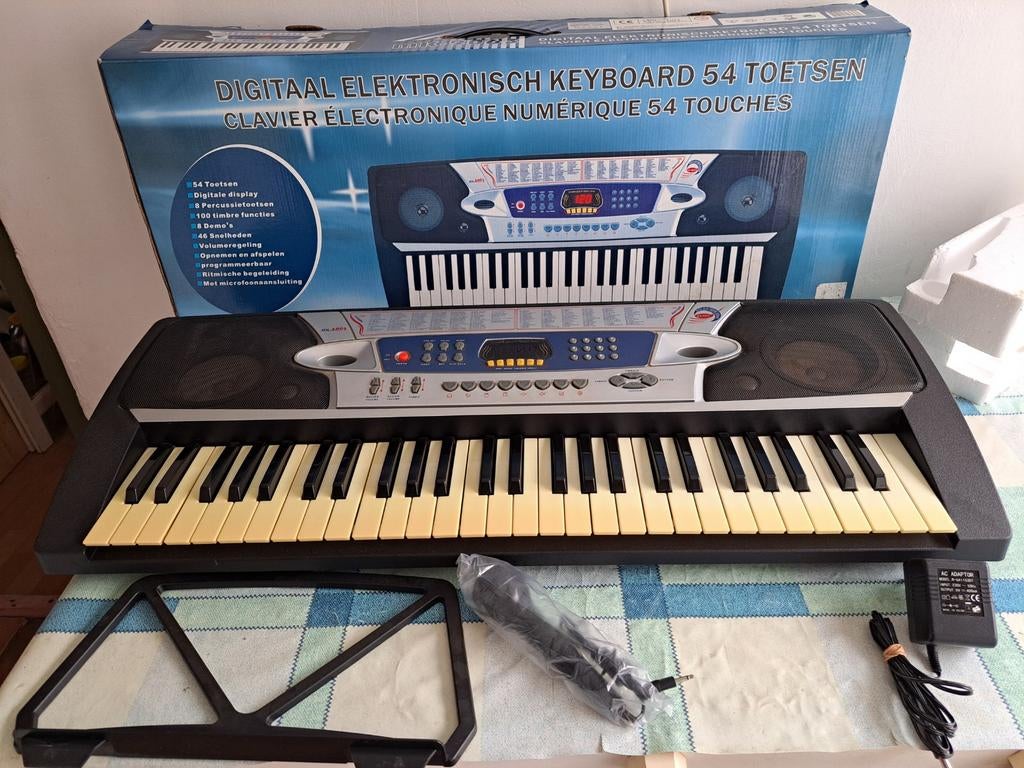 Digitaal elektronische MK-2063 keyboard,., Muziek en Instrumenten, Accordeons, Ophalen of Verzenden, Zo goed als nieuw, 120-bas
