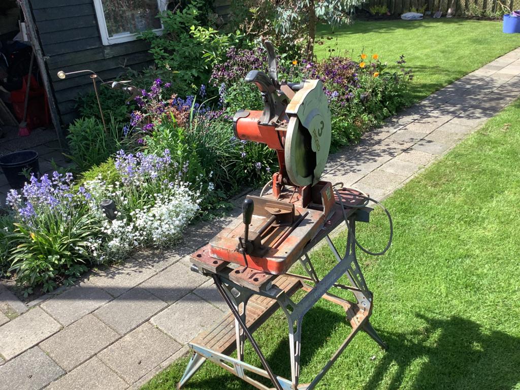 Ridgid metaalafkortzaag, Doe-het-zelf en Verbouw, Ophalen, Zo goed als nieuw, 700 tot 1000 watt, Overige typen