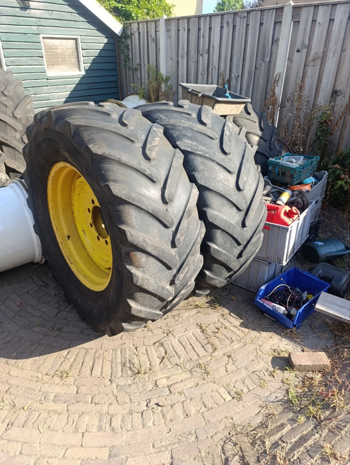 michelin multibib540/65R30 met velgen8gaats zf steek 220 275, Ophalen