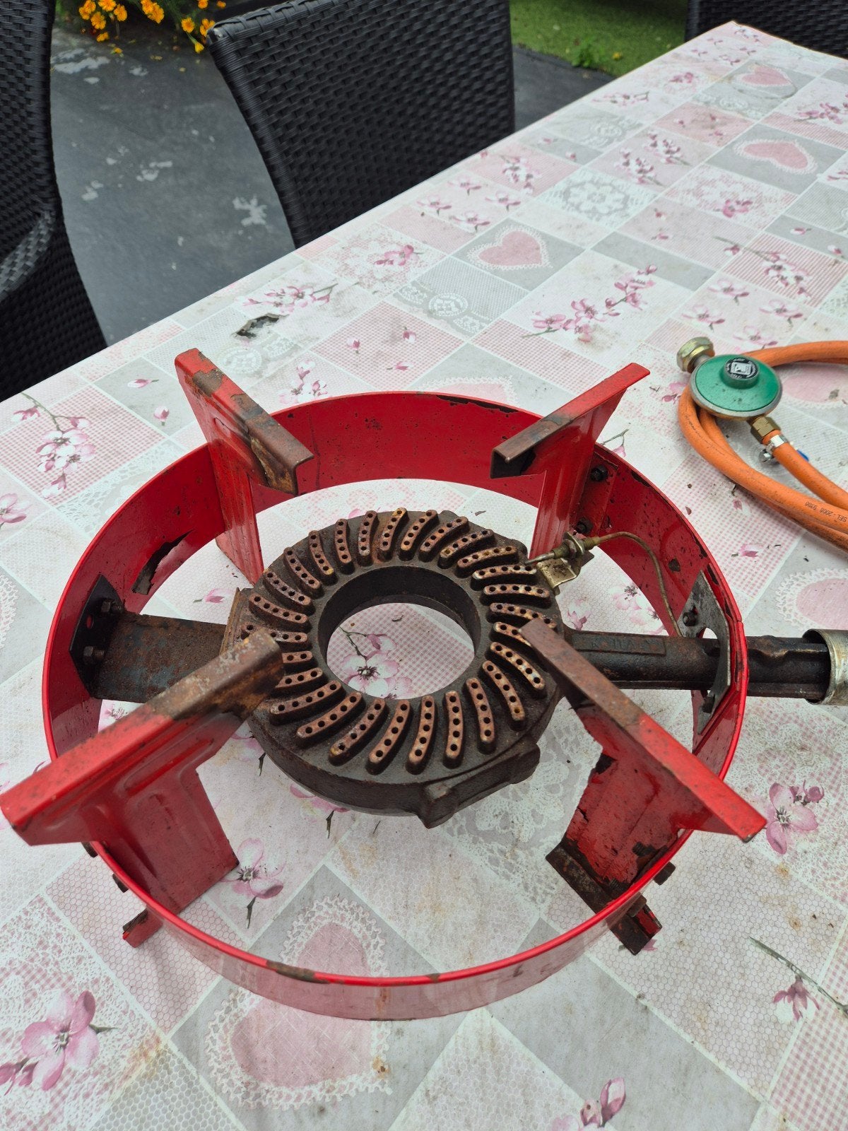 Robuuste gasbrander met slang en drukregelaar, Ophalen, Gebruikt, Minder dan 85 cm, 3 kookzones of minder