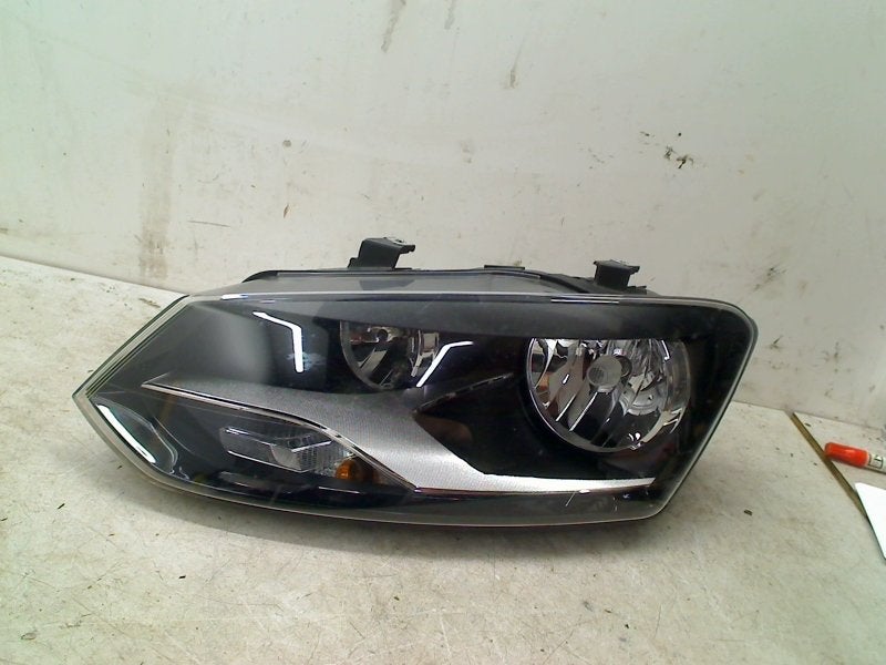 Koplamp Links Volkswagen Polo V (6R) 2010 6R1941007F, Gebruikt, Volkswagen, Volkswagen AG, Kundenbetreuung@volkswagen.de
