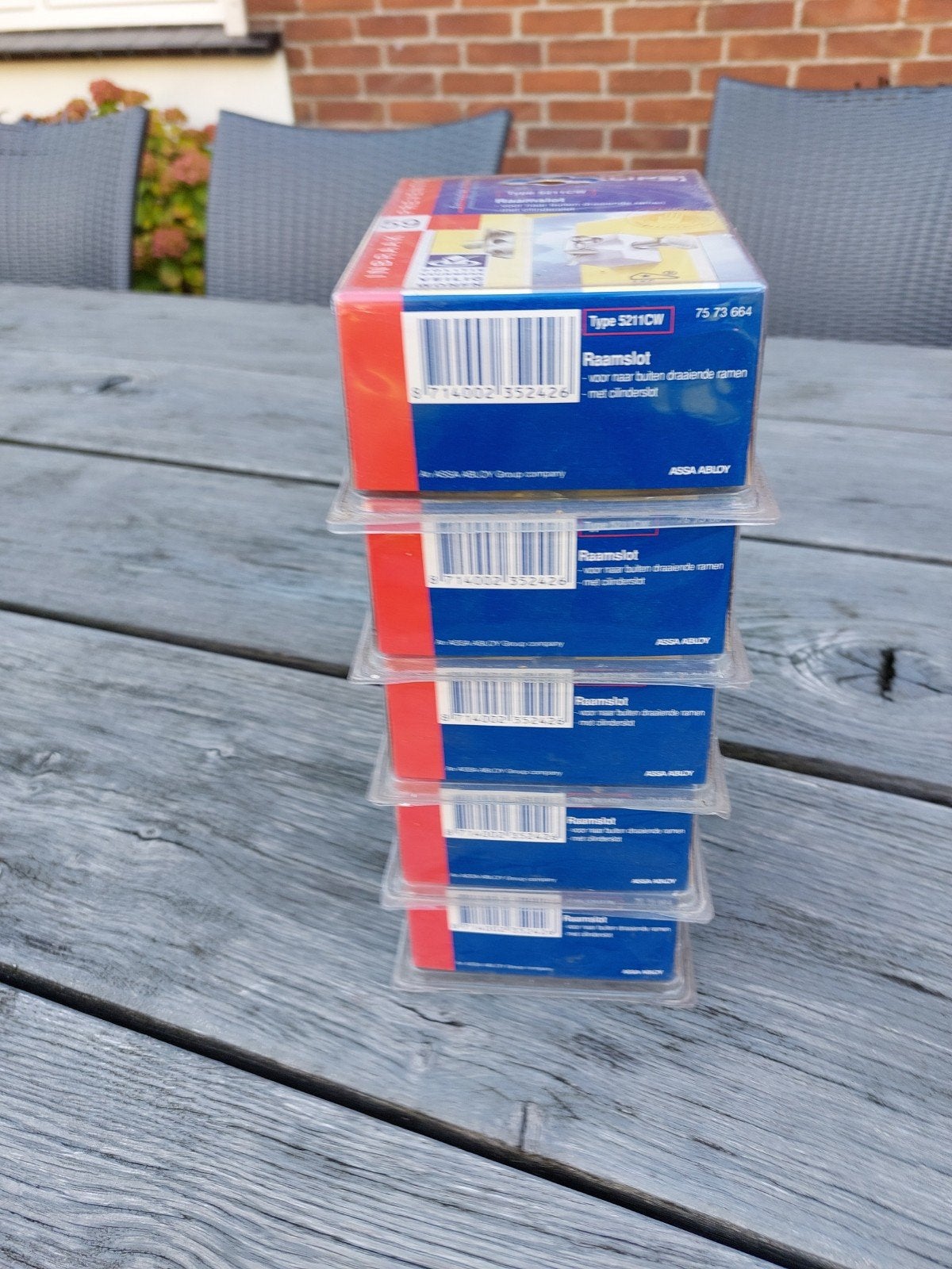 Lips raamslot, Ophalen, Nieuw, Slot