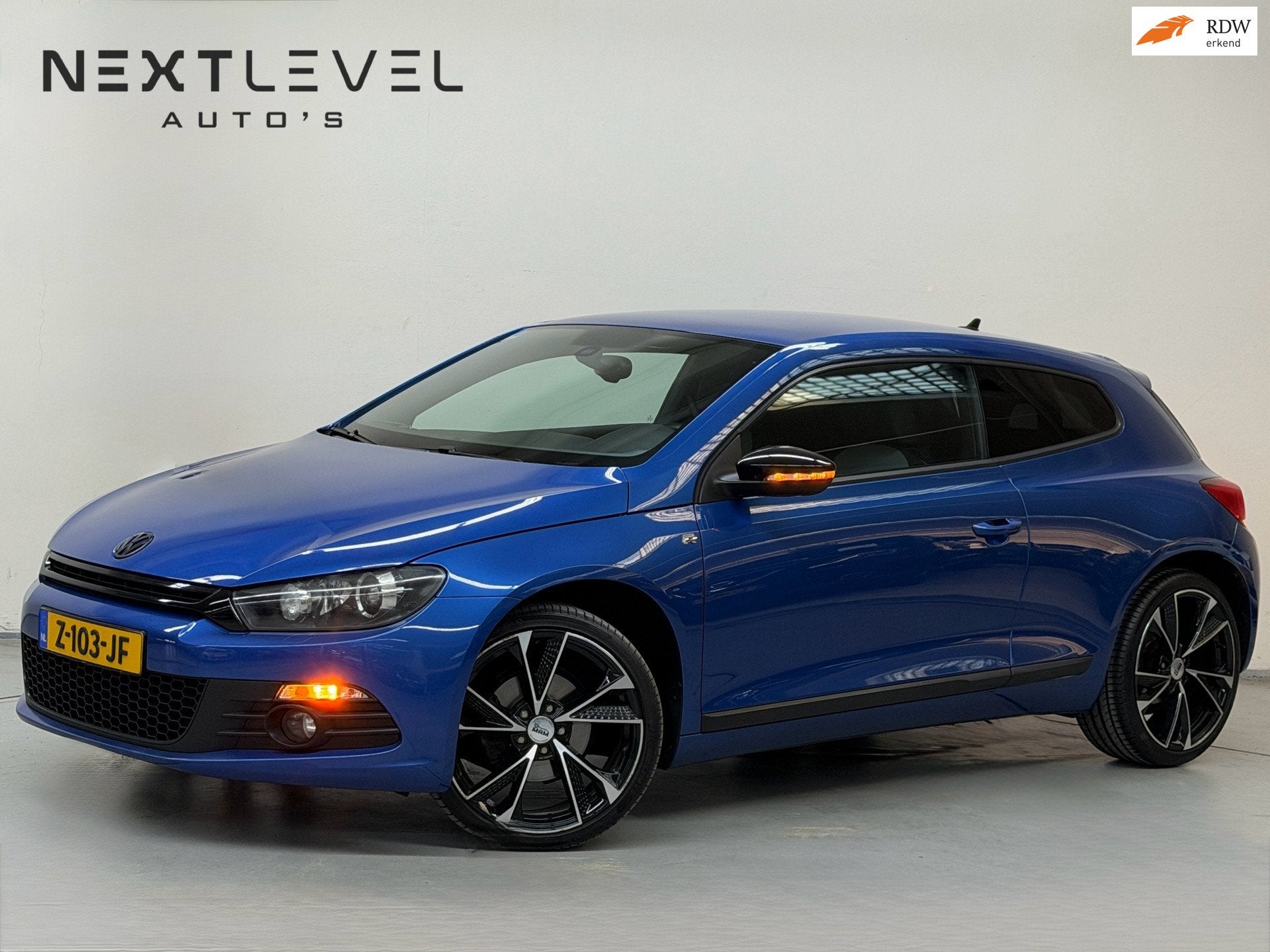 Volkswagen Scirocco 1.4 TSI Edition D.Ketting V.v CarPlay St, Auto's, Euro 5, Stof, Gebruikt, Zwart