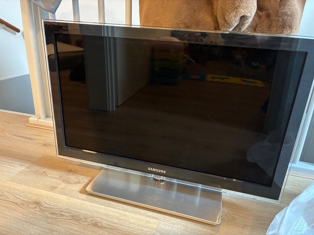 Samsung 32 inch Full HD LED TV -met voet & Ziggo CI+ module, Ophalen, 50 Hz, 80 tot 100 cm, Samsung