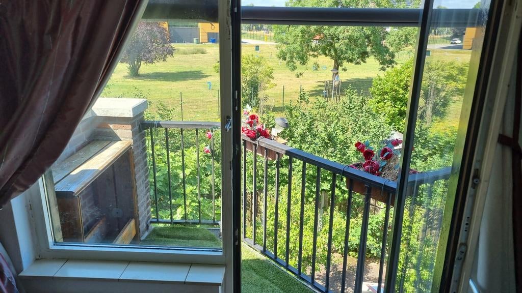 2 kamers + balkon, Huizen en Kamers, Huizen te huur, Direct bij eigenaar, 2 kamers, Zwijndrecht, Appartement