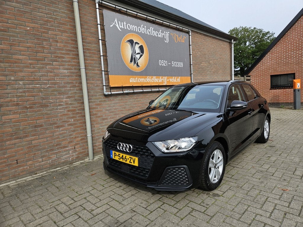 Audi A1 Sportback 30 TFSI Pro Line (bj 2022, automaat), Stof, Origineel Nederlands, Bedrijf, Start-stop-systeem