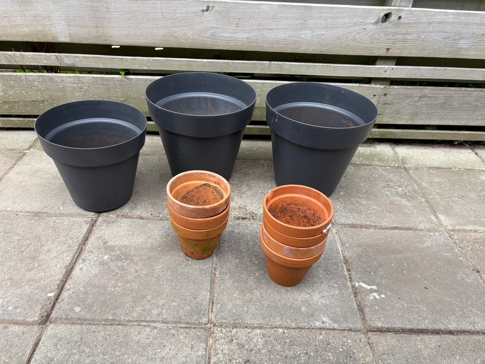 Bloempotten, Tuin en Terras, Ophalen, Rond, Zo goed als nieuw, Aardewerk