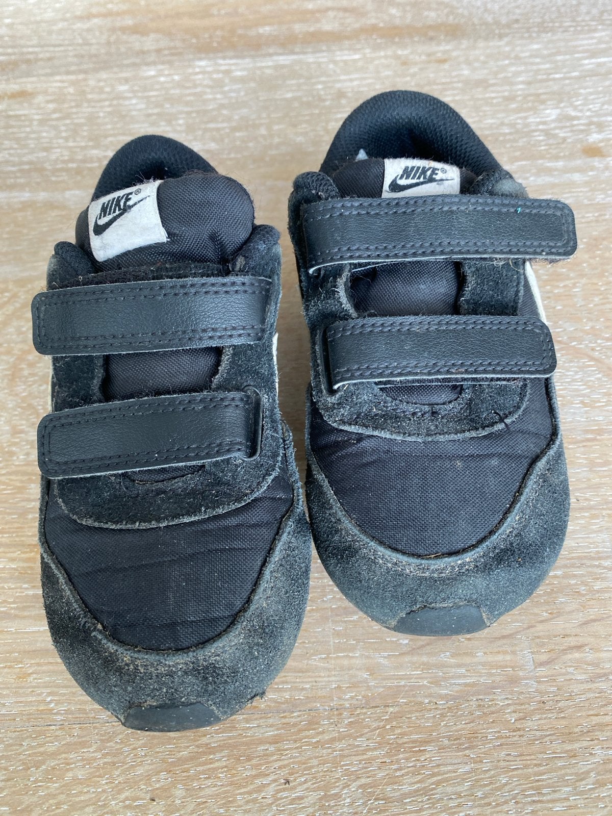 Nike sneakers maat 27, Ophalen of Verzenden, Gebruikt, Jongen of Meisje, Sportschoenen