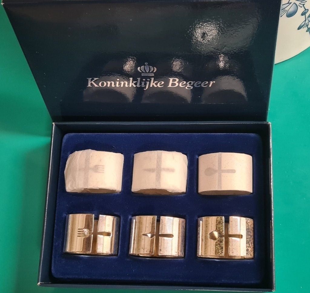 6 klassieke servetringen, Antiek en Kunst, Ophalen of Verzenden, Zilver