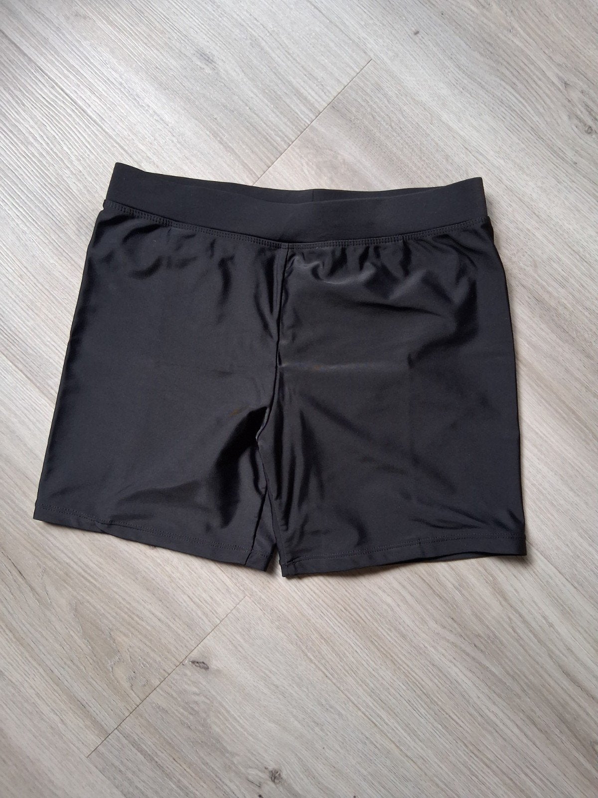 Zwarte zwemshort maat 158/164, Kinderen en Baby's, Kinderkleding | Maat 158, Ophalen of Verzenden, Zo goed als nieuw, Jongen, Sport- of Zwemkleding