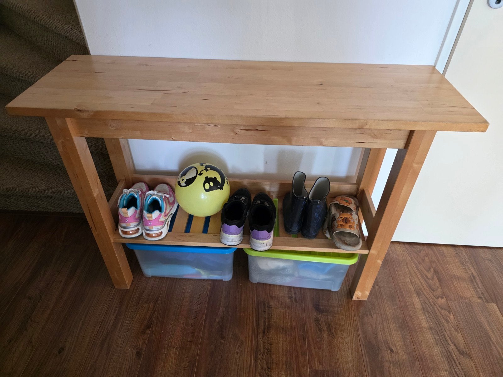 Houten schoenenrek / bankje, Ophalen, Gebruikt