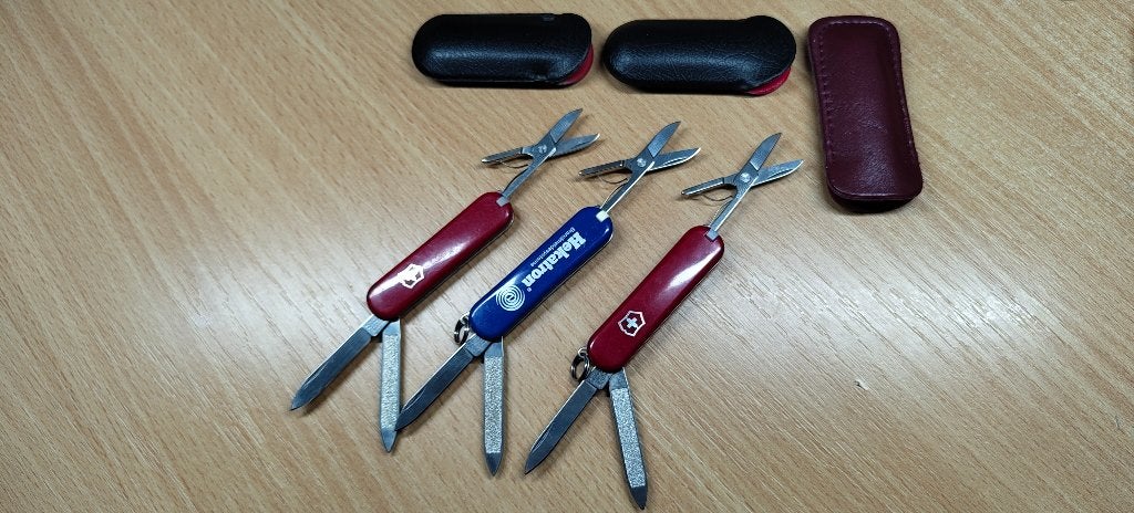 zakmes x3 Victorinox r/b/r, Verzenden, Gebruikt
