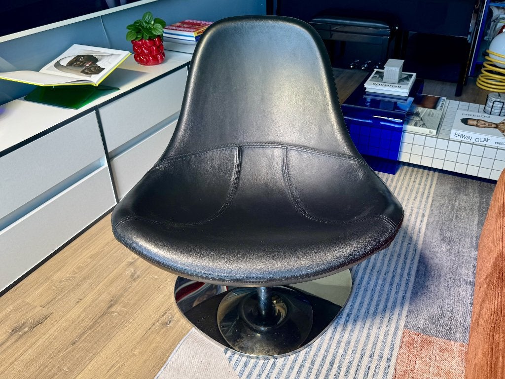 IKEA Tirup Egg Chair – Zwart Leer – Topstaat, Ophalen, Zo goed als nieuw, 75 tot 100 cm, Leer