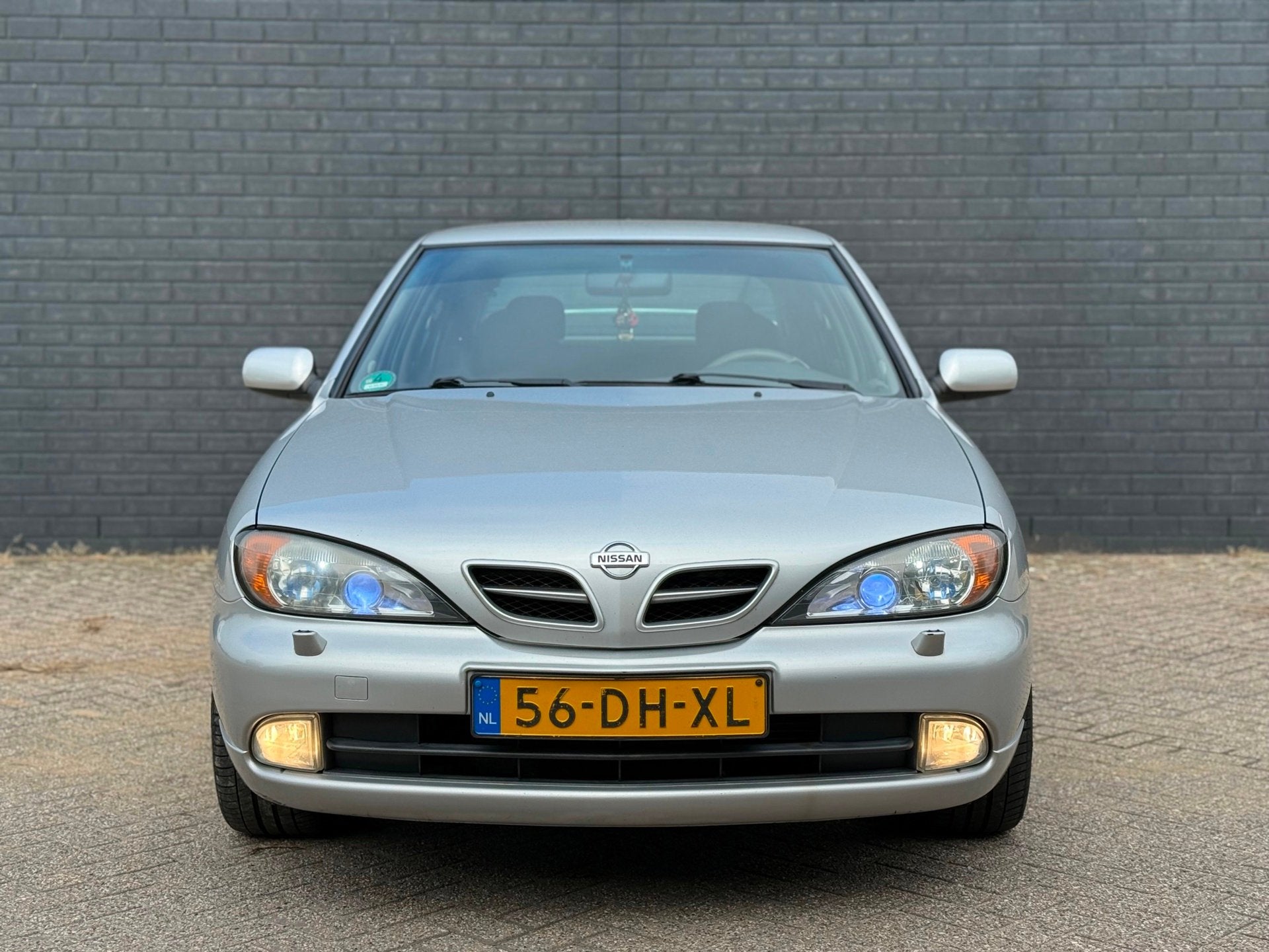Nissan Primera 2.0 Sport Plus CVT M6 Xenon Automaat ECC Airc, 1998 cc, Stof, 4 cilinders, Origineel Nederlands