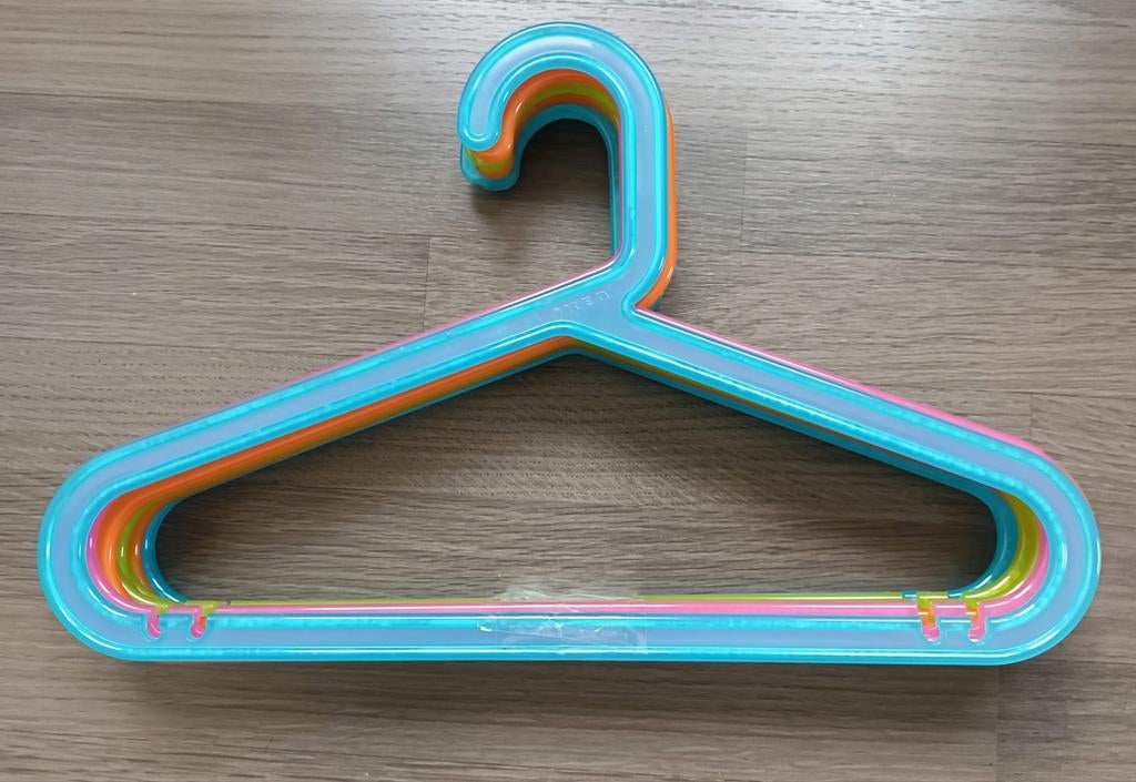 Kleerhangers IKEA, Ophalen, Zo goed als nieuw, Kunststof, Kinderen