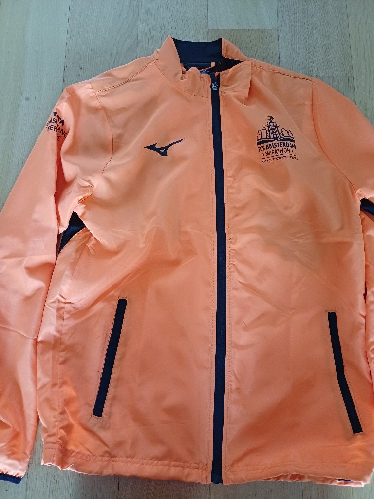 Sportjas / Jas - marathon Amsterdam - maat M, Maat 38/40 (M), Overige typen, Nieuw, Oranje
