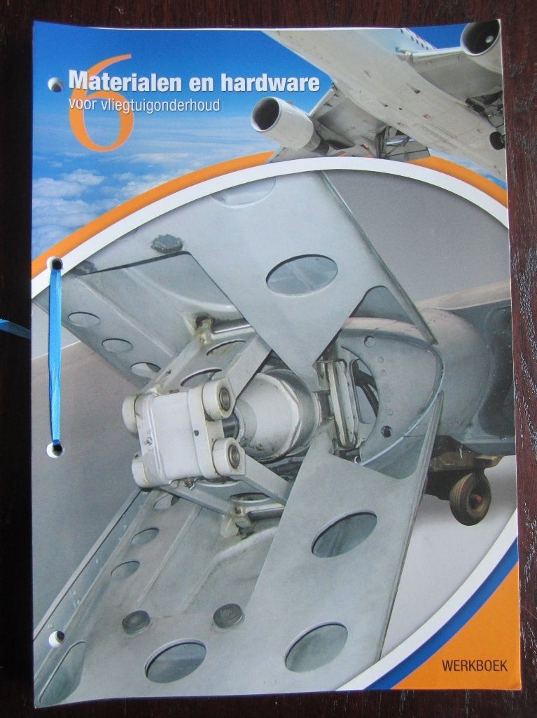 JEWEKA MODULE 6 Mat. en hardware ISBN: 978-90-78206-64-4, Boeken, Studieboeken en Cursussen, Ophalen, Beta, Zo goed als nieuw