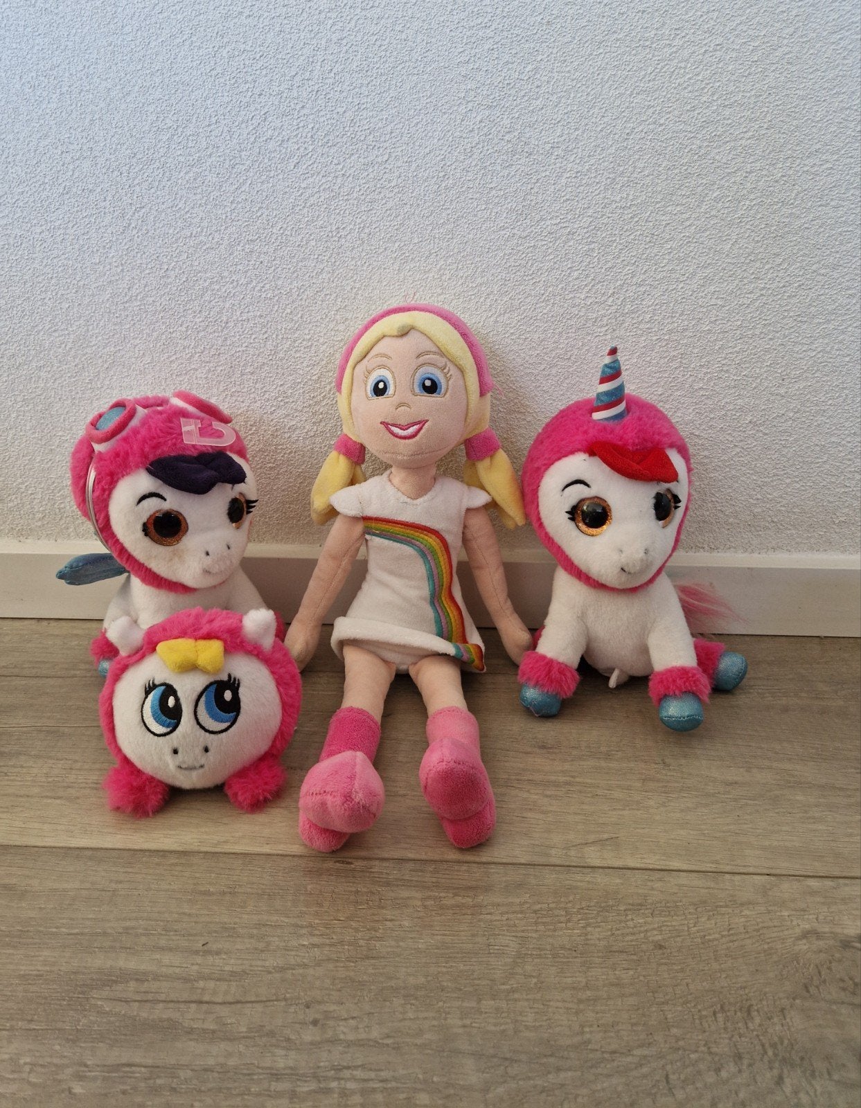 K3 knuffels pegasus dromen pop julia klaasje kathleen josje, Ophalen of Verzenden, Zo goed als nieuw, Overige typen