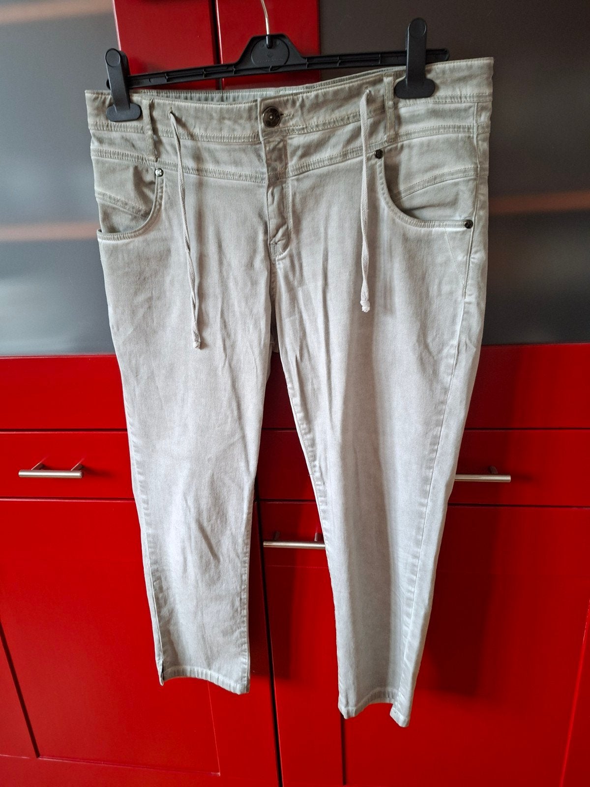 Broek maat 44, Zwart, Maat 42/44 (L), Ophalen of Verzenden, Zo goed als nieuw