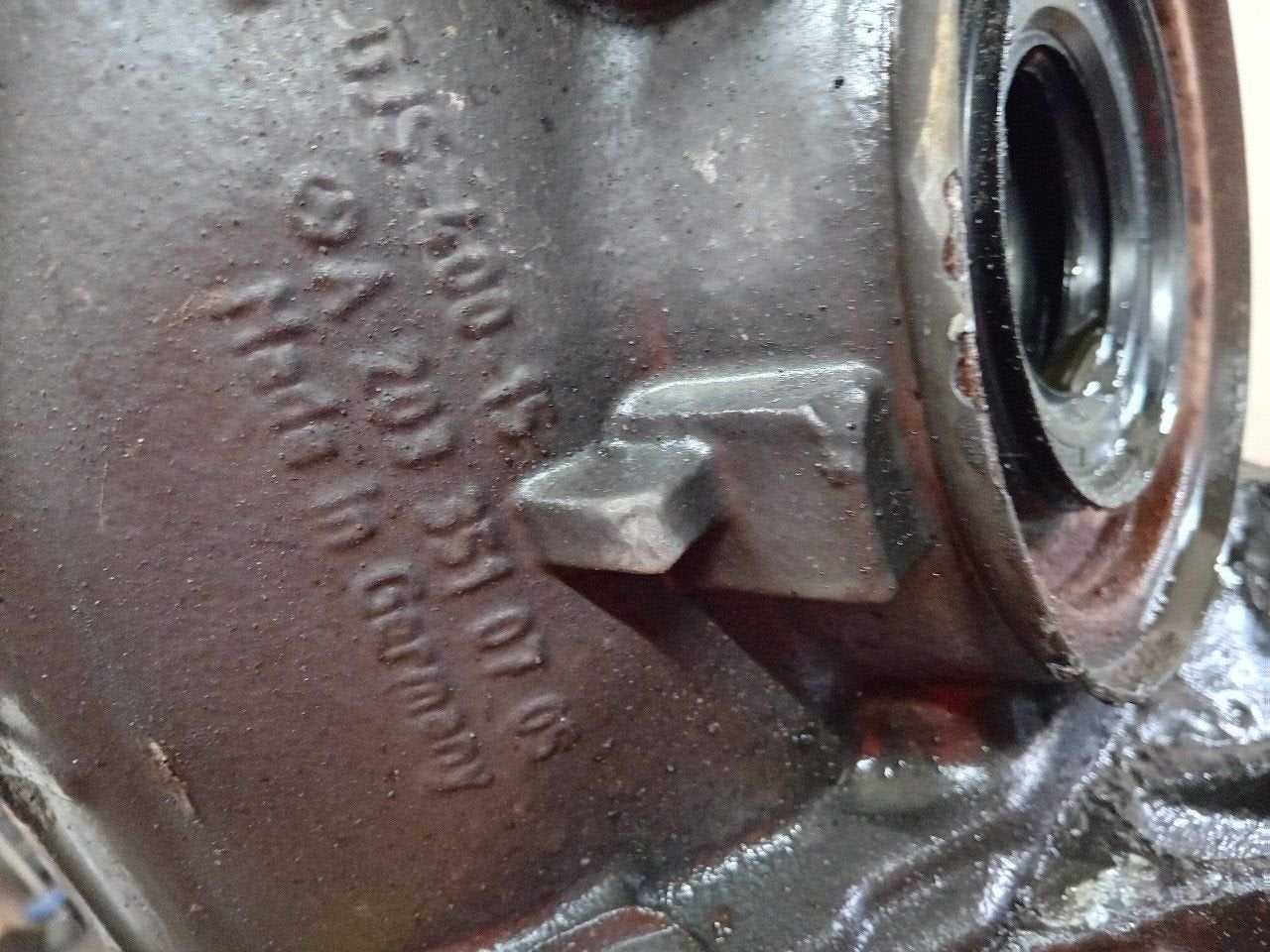 Cardan Mercedes-Benz E-Klasse, Onderdelen@venauto.nl, Van der Ven Autorecycling B.V., Gebruikt, Ettenseweg 76, 4706 PB Roosendaal, The Netherlands
