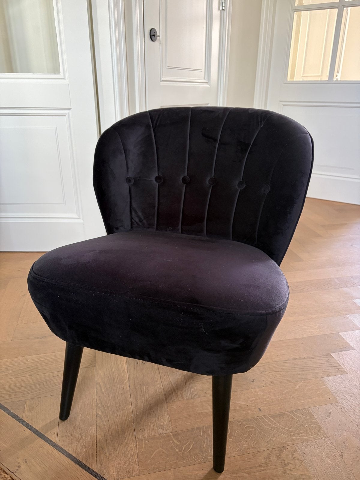 Zwarte fluwelen velvet fauteuil, Ophalen, Minder dan 50 cm, Minder dan 75 cm, Zo goed als nieuw