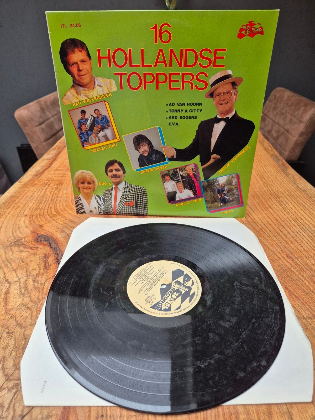 16 Hollandse Toppers - Diverse Artiesten LP Vinyl, Gebruikt, 1980 - 1989, Ophalen of Verzenden, Levenslied of Smartlap