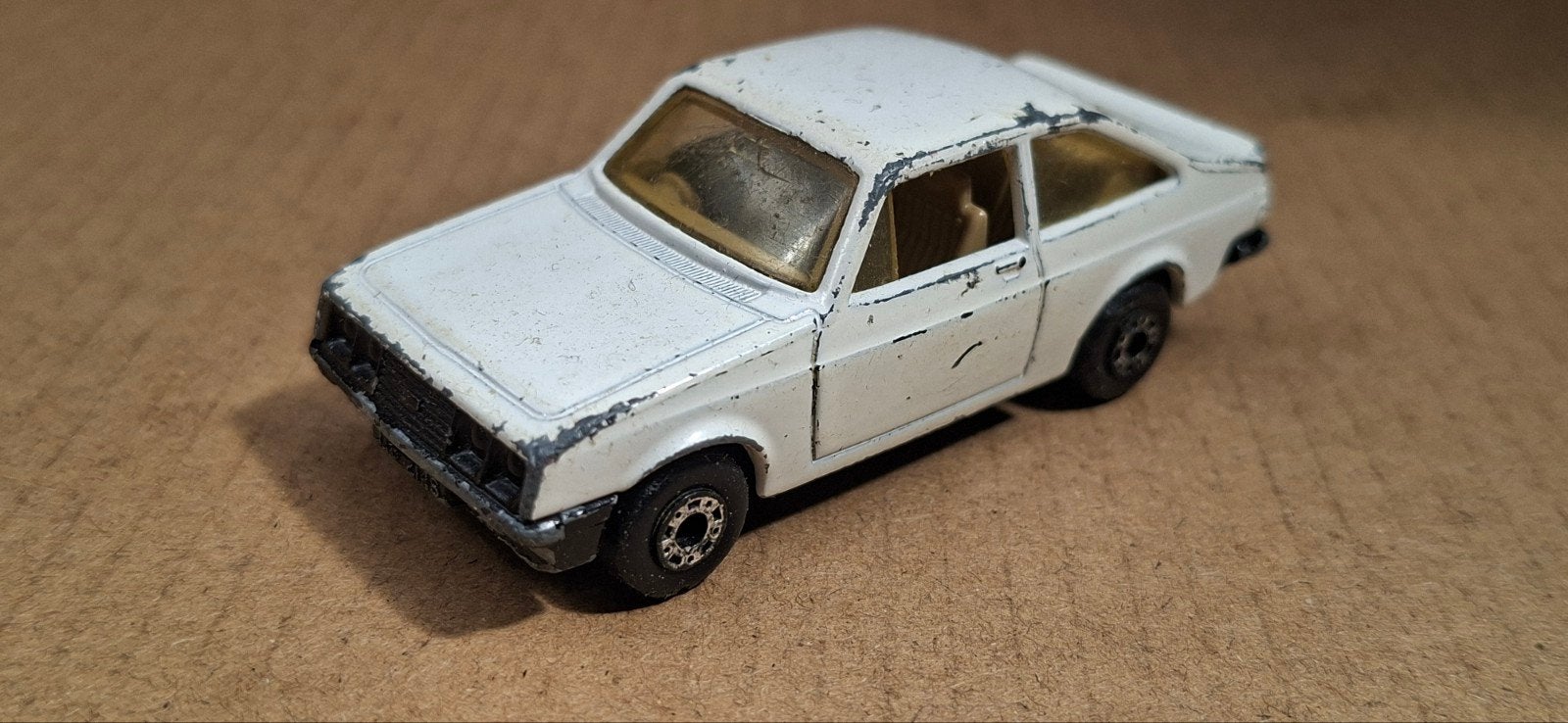 Matchbox Ford Escort MK2 - Wit - Gebruikt, Ophalen of Verzenden