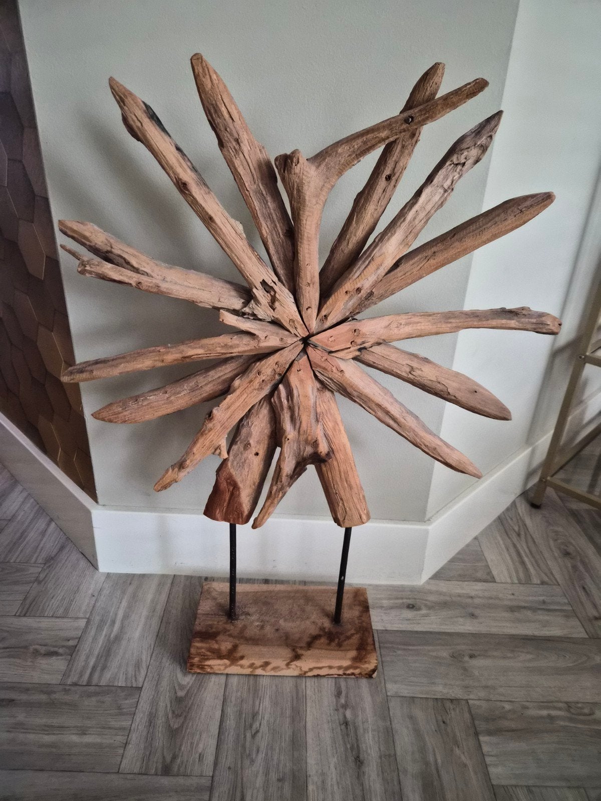 houten accessoire op voet, Huis en Inrichting, Woonaccessoires | Wanddecoraties, Ophalen of Verzenden