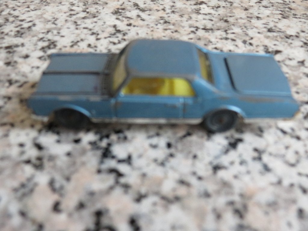 Husky: Oldsmobile Starfire Coupe, Hobby en Vrije tijd, Modelauto's | Overige schalen, Ophalen of Verzenden, Gebruikt, Auto