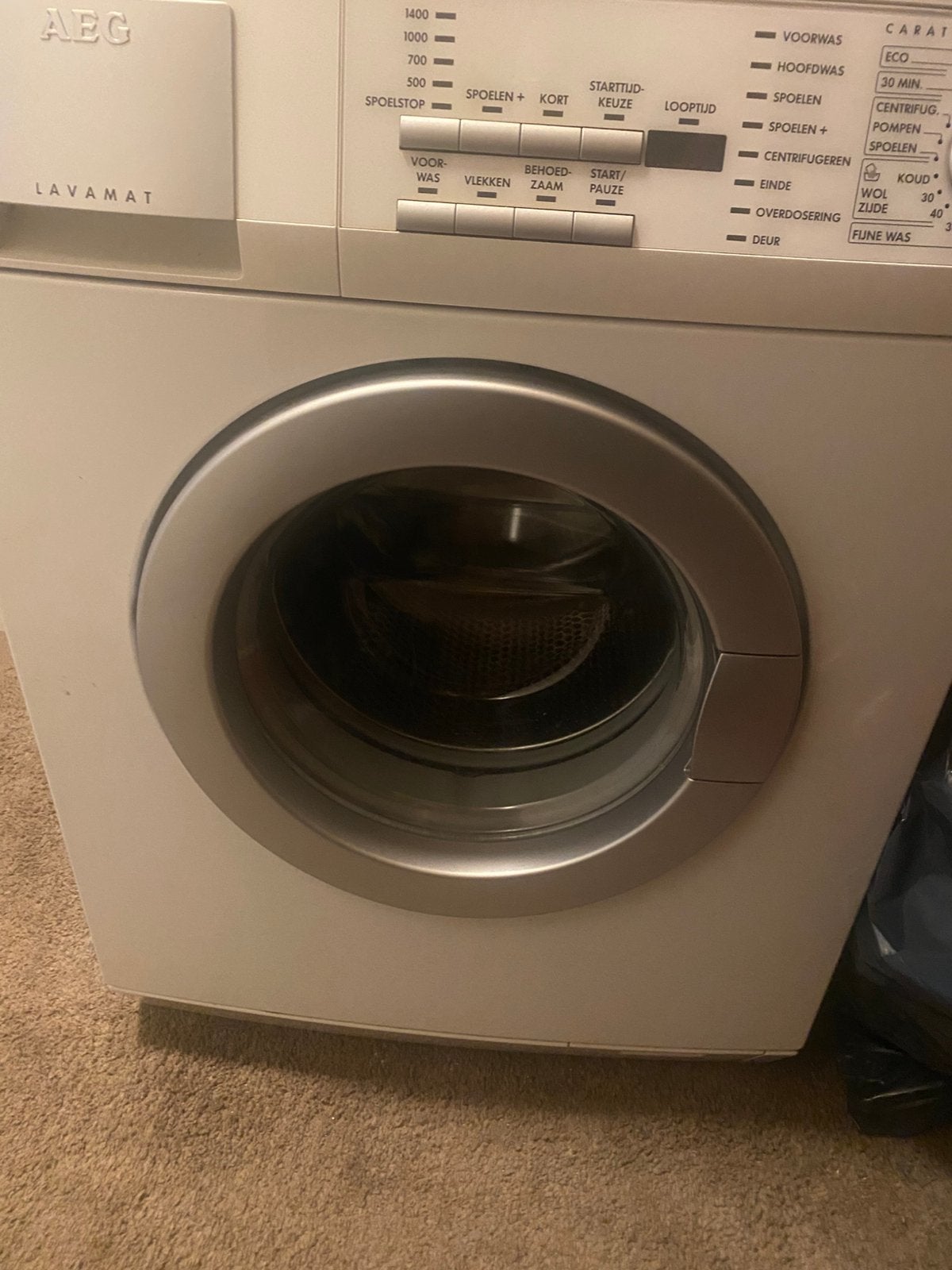 Defecte wasmachine AEG, Ophalen, Zo goed als nieuw, 85 tot 90 cm, 1200 tot 1600 toeren