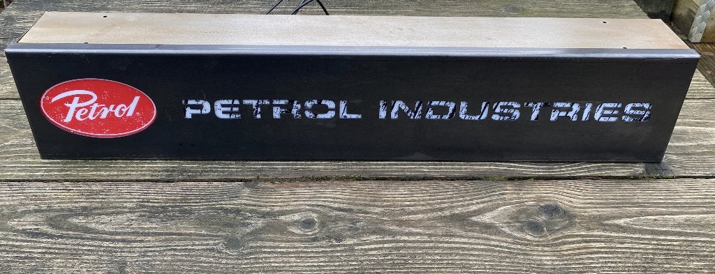 Leuke Lichtbak Petrol Industries - vintage reclame design, Verzamelen, Ophalen of Verzenden, Gebruikt, Lichtbak of (neon) lamp