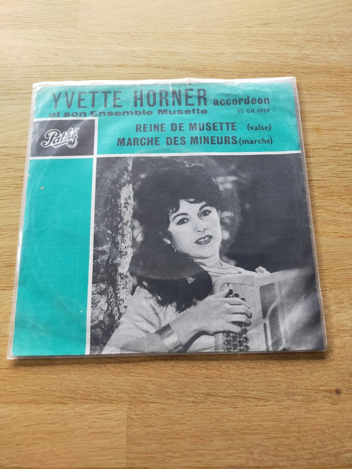 Yvette Horner , et son ensemble musette, Ophalen of Verzenden, Zo goed als nieuw, Pop