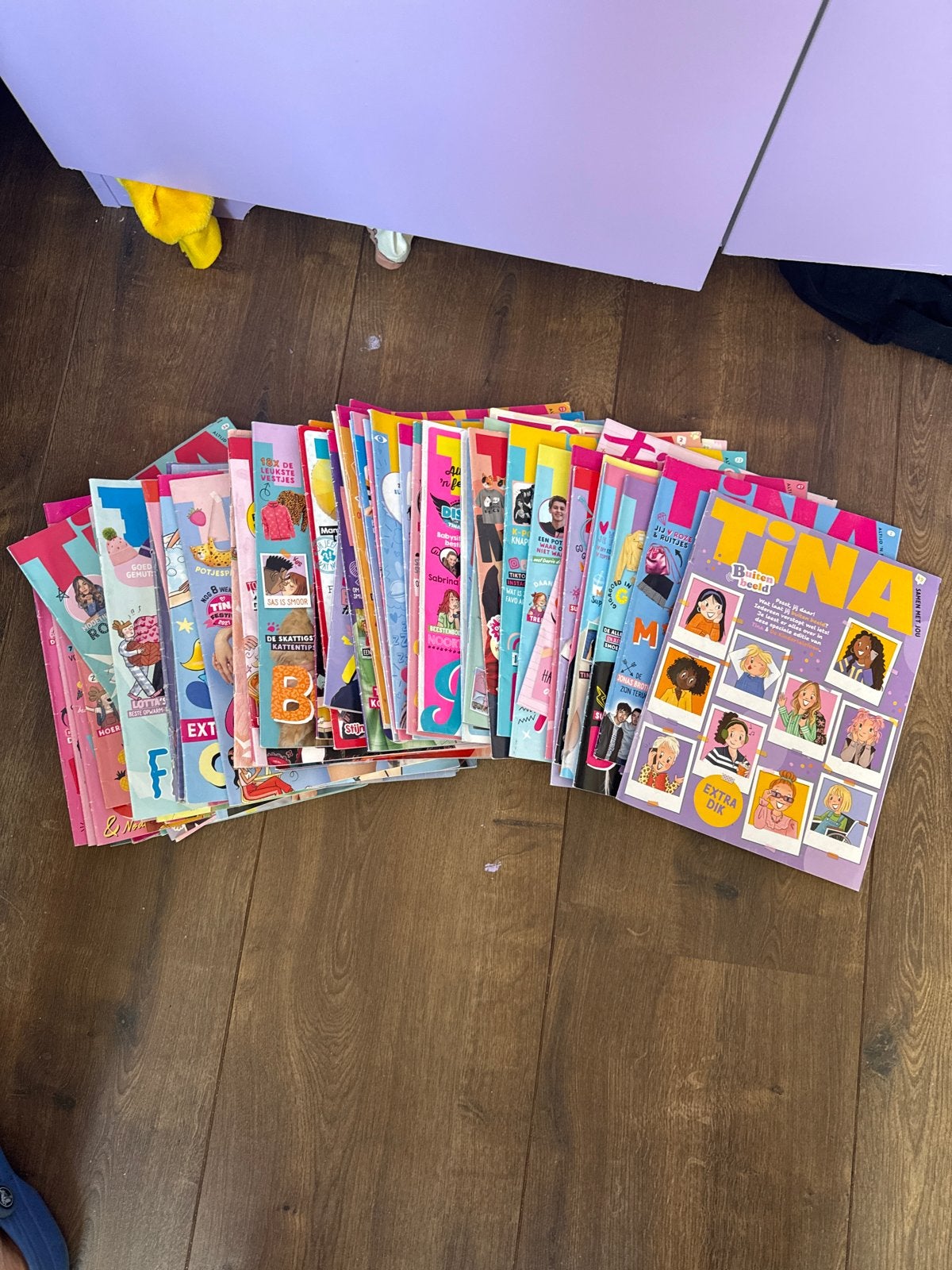 66 Tina tijdschriften, Boeken, Ophalen of Verzenden, Gelezen, Damesbladen