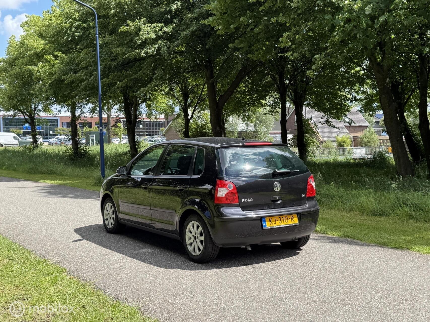 Volkswagen Polo 1.4-16V*NEW APK*STOELVERWARMING*AIRCO*5 DRS, Stof, Zwart, Zwart, Bedrijf